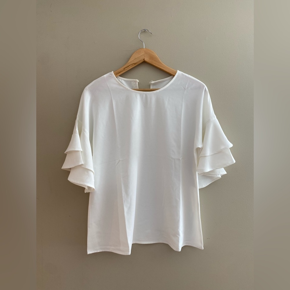 Ruffle sleeve blouse